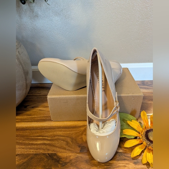 Journee Collection Women's Wendy Mary Jane's Heels in BLUSH Size 10M NIB - Picture 4 of 5